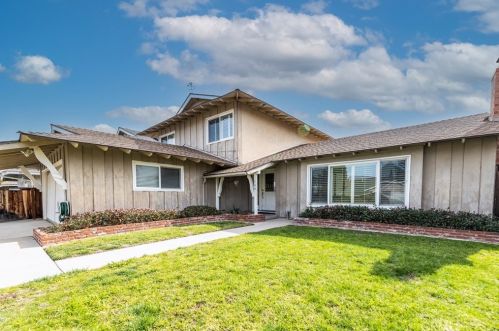 144 Delphia Ave, Brea, CA 92821-4011