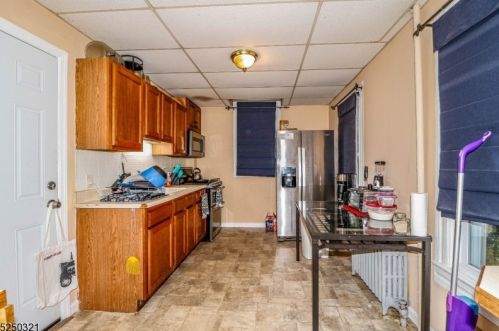 64 Trinity St, Fredon NJ 07860-1838 exterior