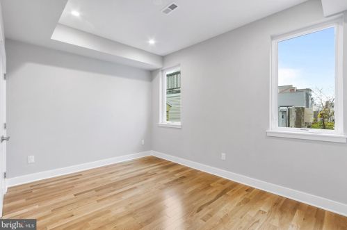 1220 18 St, Philadelphia PA 19140-1014 exterior