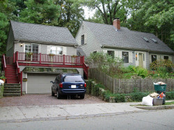 115 Allen Ave, Newton, MA 02468-1733