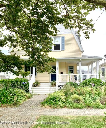 209 4th Ave, Belmar, NJ 07719-2017