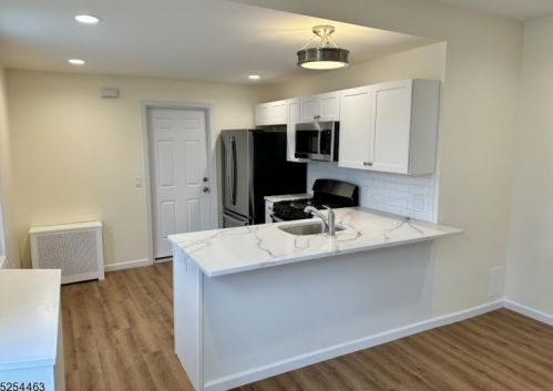 55 Walnut St, Montclair NJ  07042-4913 exterior