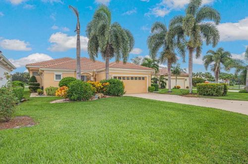 3197 Carrick Green Ct, Fort Pierce, FL 34952-6043
