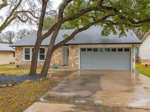 3601 Ambleside Dr, Austin TX  78759-3110 exterior