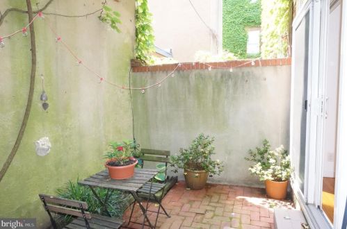 618 Kater St, Philadelphia PA 19147-1817 exterior