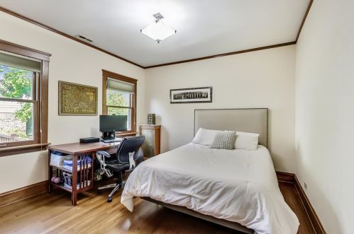 6040 Northcott Ave, Chicago IL 60631-3103 exterior