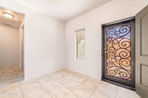 5861 Desert View Dr, Tucson, AZ 85743-9652