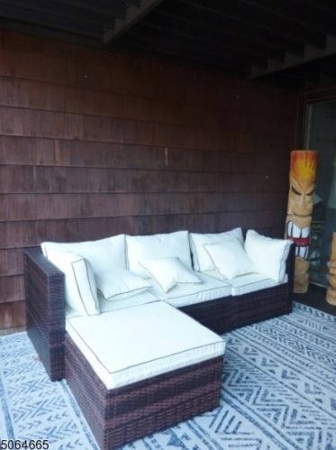 15 Osprey, Hackettstown NJ  07840-2726 exterior