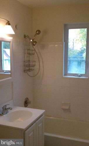 4810 Quarles St, Washington DC 20019-3967 exterior