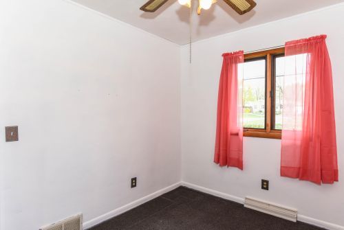 1901 Junction Ave, Kalamazoo MI  49048-1622 exterior