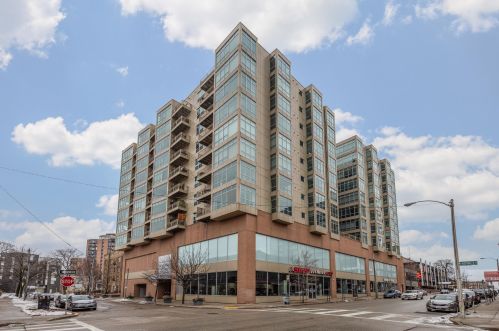 1550 Royall Pl, Milwaukee WI 53202-1808 exterior