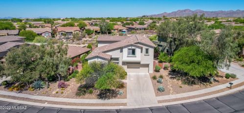 11779 Mesquite Holw Dr, Tucson AZ 85737-7350 exterior