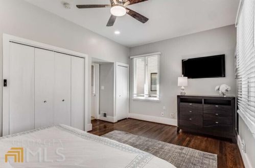 165 Avery Dr, Atlanta GA  30309-2700 exterior