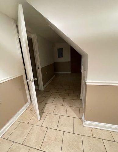 8947 Racine Ave, Chicago IL 60620-3520 exterior