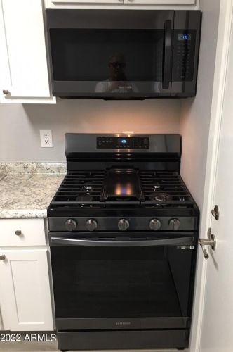 4115 18 Dr, Phoenix AZ 85007-2431 exterior