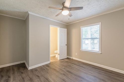 3250 Mount Gilead Rd, Atlanta GA  30311-5202 exterior