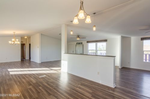 10346 Brandywine Ln, Tucson AZ 85736-1367 exterior