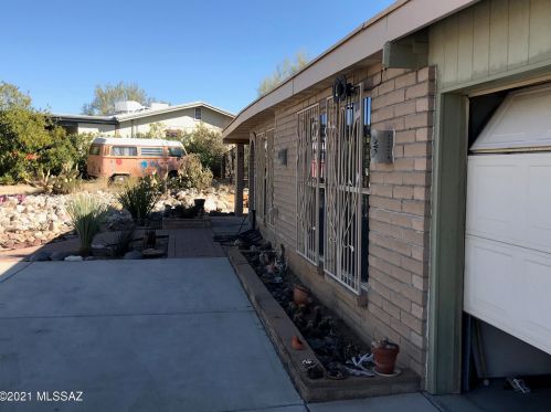 110 Bonanza Ave, Tucson, AZ 85748-3317