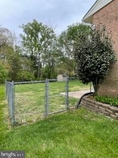 2904 Craiglawn Rd, Silver Spring MD 20904-1819 exterior