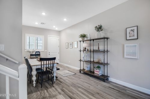 8976 8 Dr, Phoenix AZ 85041-6754 exterior