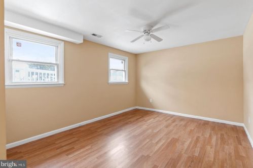 204 Blackfoot Trl, Browns Mills NJ 08015-6213 exterior