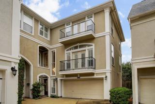 3316 Dallas St, Houston TX  77003-3908 exterior