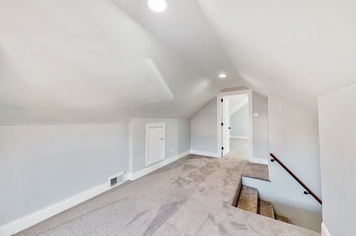 7821 Rhodes Ave, Chicago IL  60619-3013 exterior