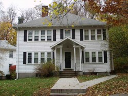 10 Craigie Ter, Newton, MA 02460-2112