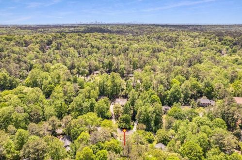 6130 Blackwater Trl, Atlanta, GA 30328-2717