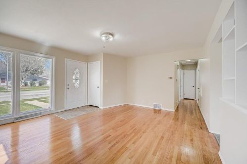 6508 51, Milwaukee WI 53223-6010 exterior