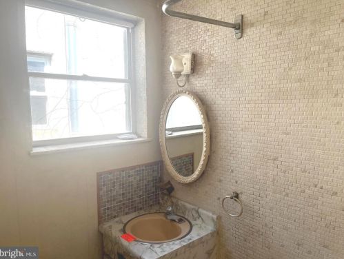 2239 Colorado St, Philadelphia PA 19132-4330 exterior