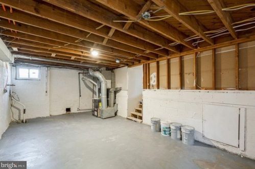 1211 46th St, Washington DC 20019-5722 exterior