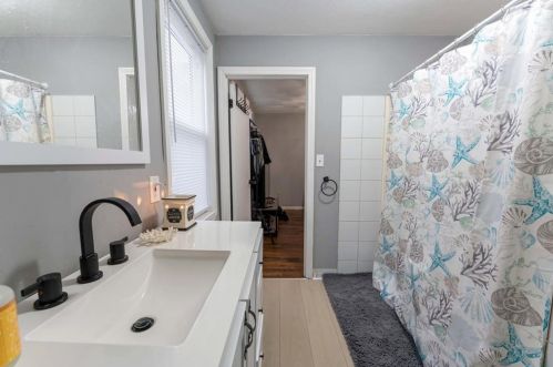 311 Front St, Woonsocket RI  02895-5207 exterior