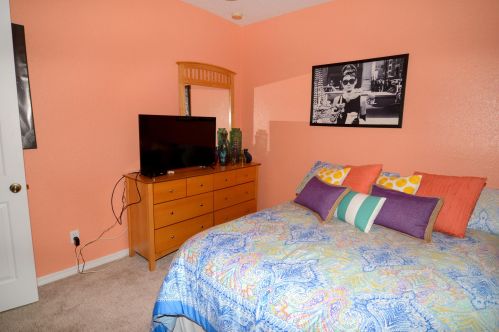 1948 Grand Dr, Fort Pierce FL 34952-7795 exterior