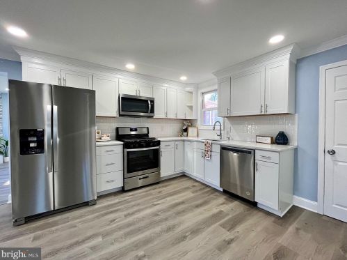 107 Roosevelt Ave, New Castle DE  19720-3313 exterior