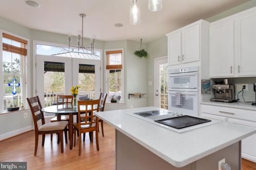 2925 Queensberry Dr, Huntingtown MD  20639-2325 exterior