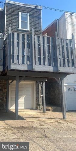 1240 64 St, Philadelphia PA 19151-3128 exterior