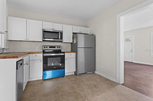 8210 19th St, Tampa FL  33604-3510 exterior