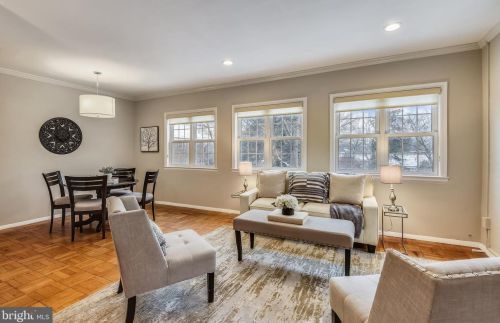 3555 Martha Custis Dr, Alexandria VA 22302-2003 exterior