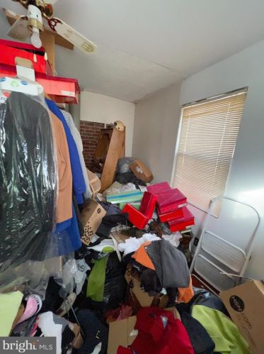 716 Croissant Pl, Washington DC 20019-2212 exterior