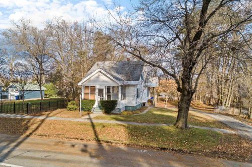 129 Broadway, Concord, NH 03301-2722