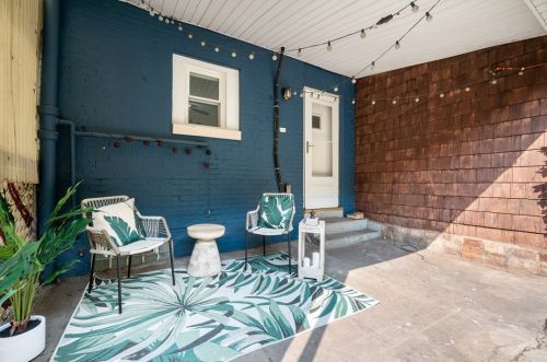 4607 Corday Way, Pittsburgh PA 15224-1916 exterior