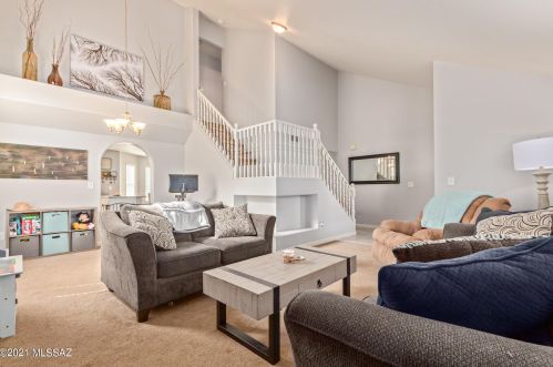 11871 Gray Eagle Ave, Tucson AZ 85737-8662 exterior