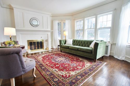 2019 51st St, Milwaukee, WI 53208-1747