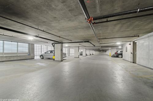 757 Orleans St, Chicago IL  60654-3514 exterior