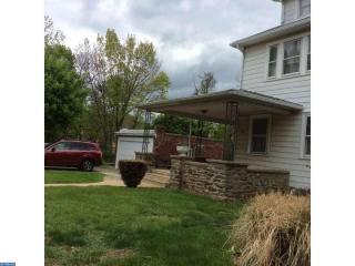 201 Levick St, Philadelphia, PA 19111-5605