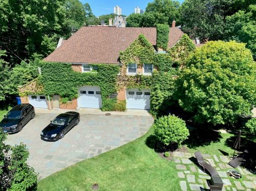 4845 Ellis Ave, Chicago IL 60615-5008 exterior