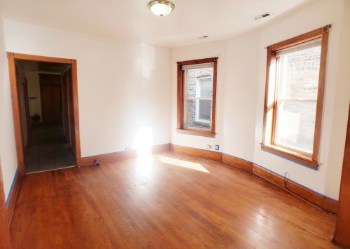 879 Richmond St, Chicago IL 60622-4310 exterior