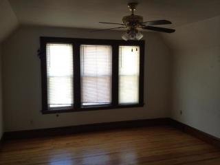 48 Leland St, Portland ME  04103-2527 exterior