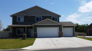 9814 Alberta Ct, Spokane, WA 99208-5692